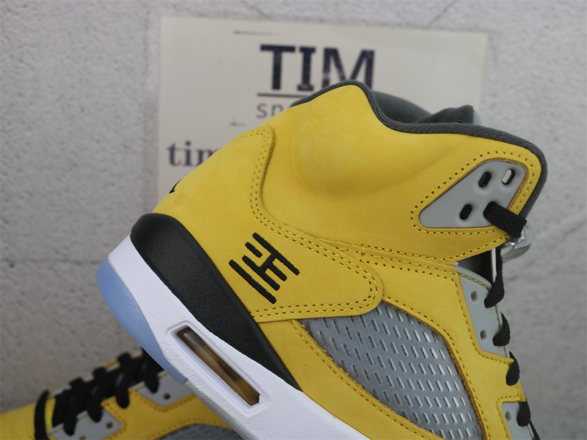 Air Jordan 5 Retro Tokyo T23 2025 IO3372-700